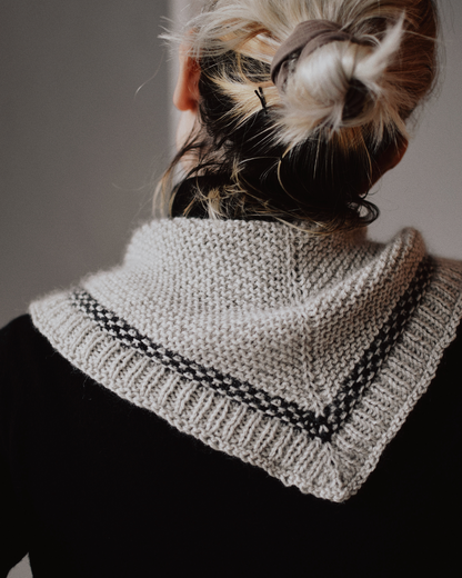 HELLEBORE BANDANA / MYAK YARNS